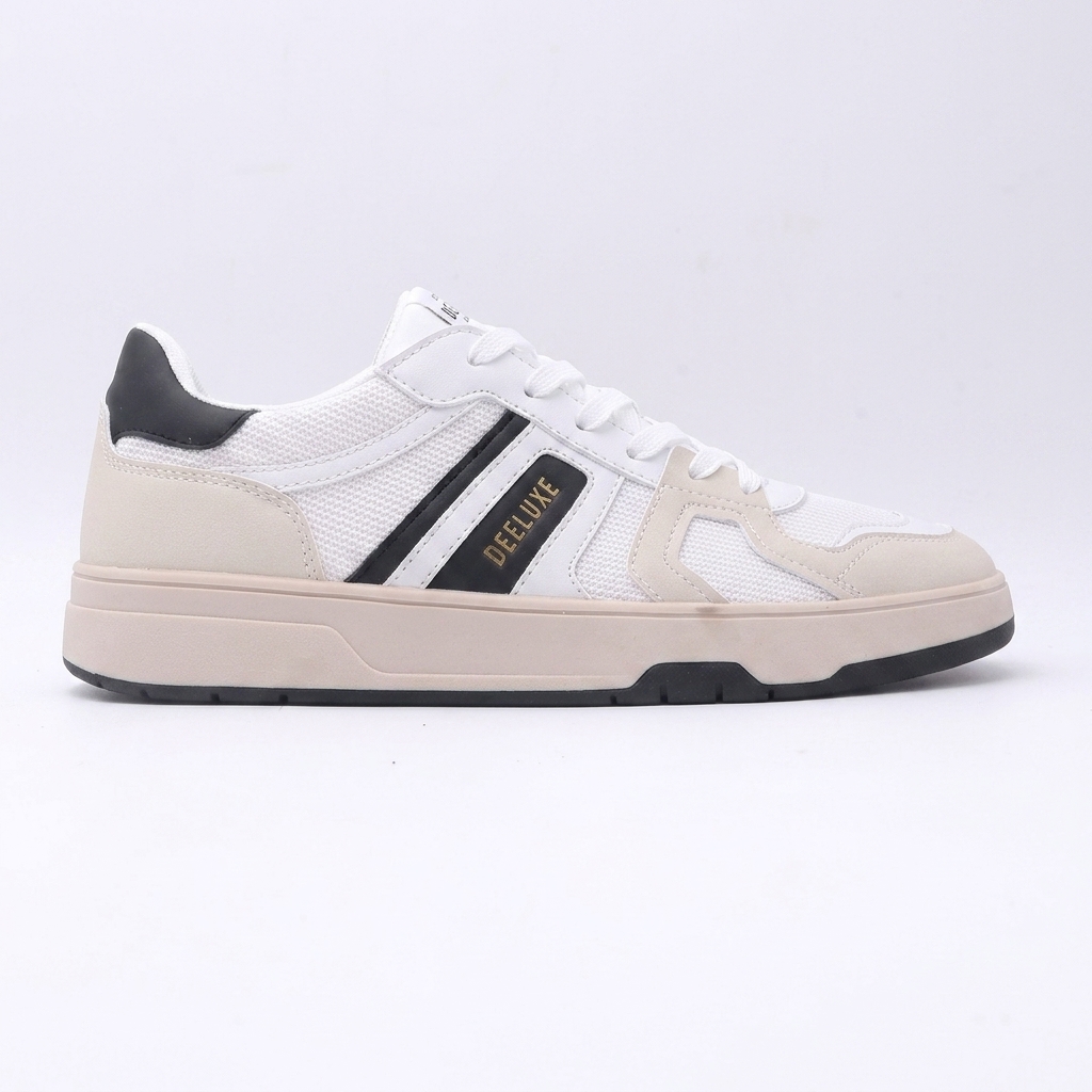 Deeluxe – Sneakers blanc et noir disponible chez Paris Kin Shopping à Kinshasa